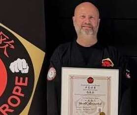 Harold Lamertink behaalde zijn 1e Dan Kvusho Jitsu